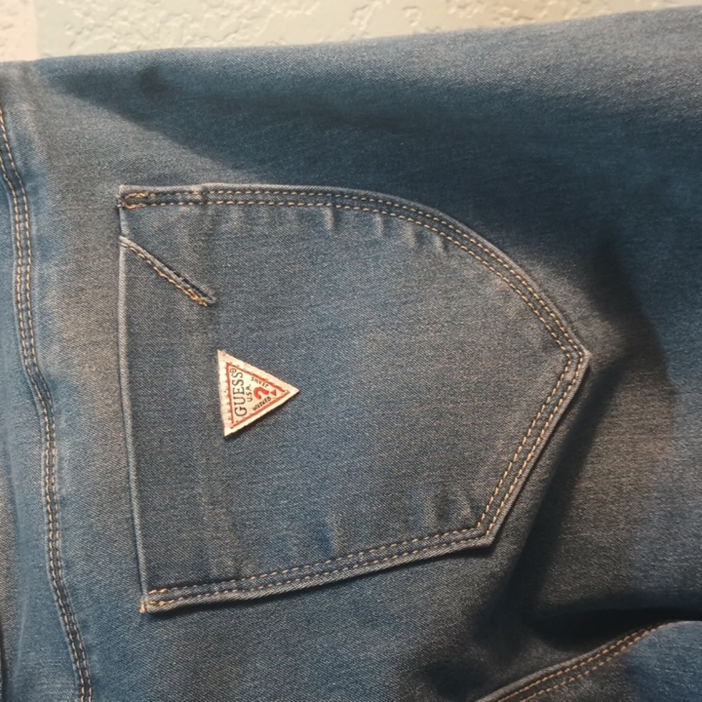 Guess Jeans